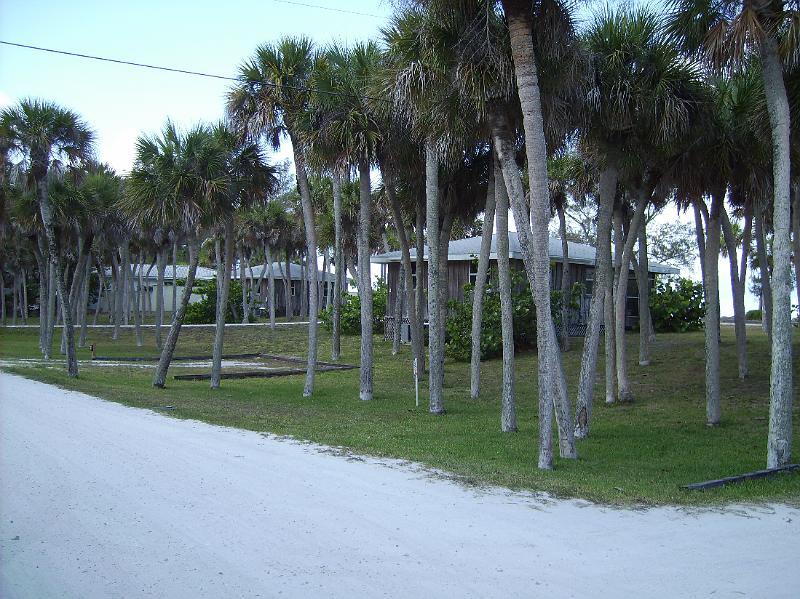 Pelican Shore Cottages 6-6-08 020.jpg